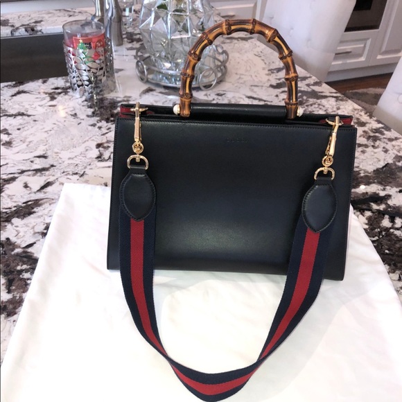 The Nymphaea Top Handle Bag - Picture 2 of 5